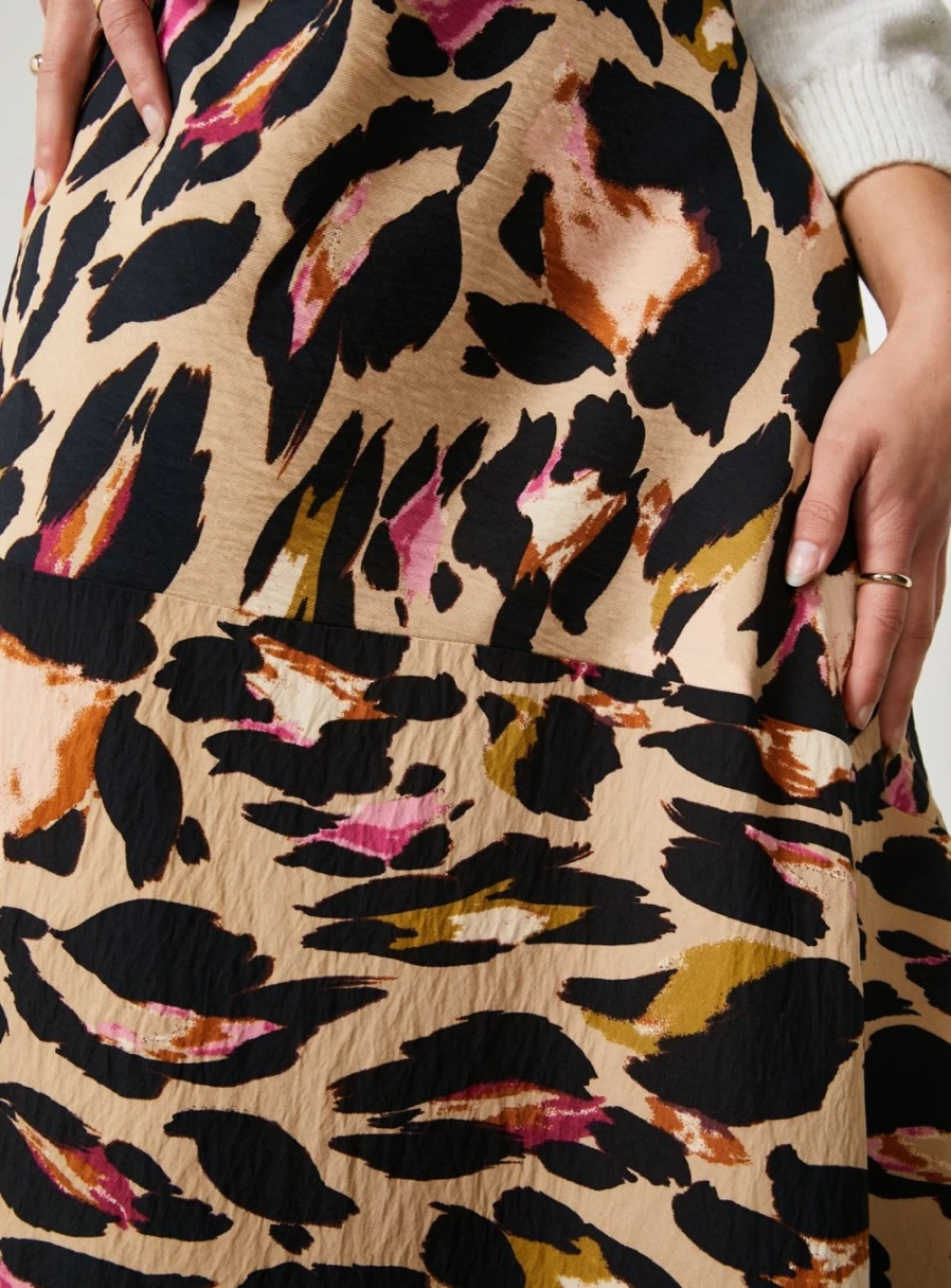 "For All The Love Women's Leopard Print Slip Skirt - Size 16, Cut-Out Design"