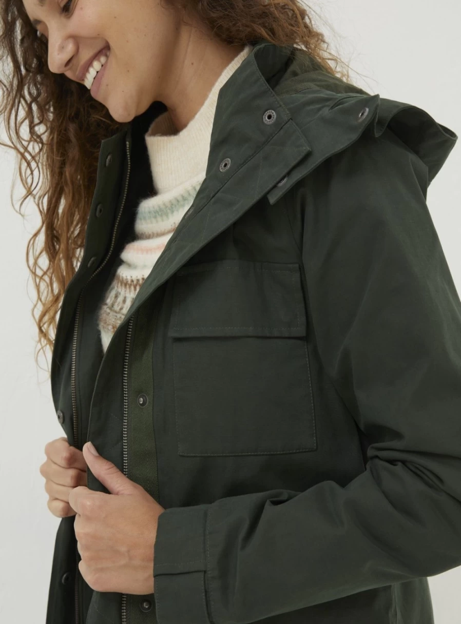 FatFace Women's Tiegan Waterproof Coat 22 - Lightweight Rain Jacket for Outdoor Activities