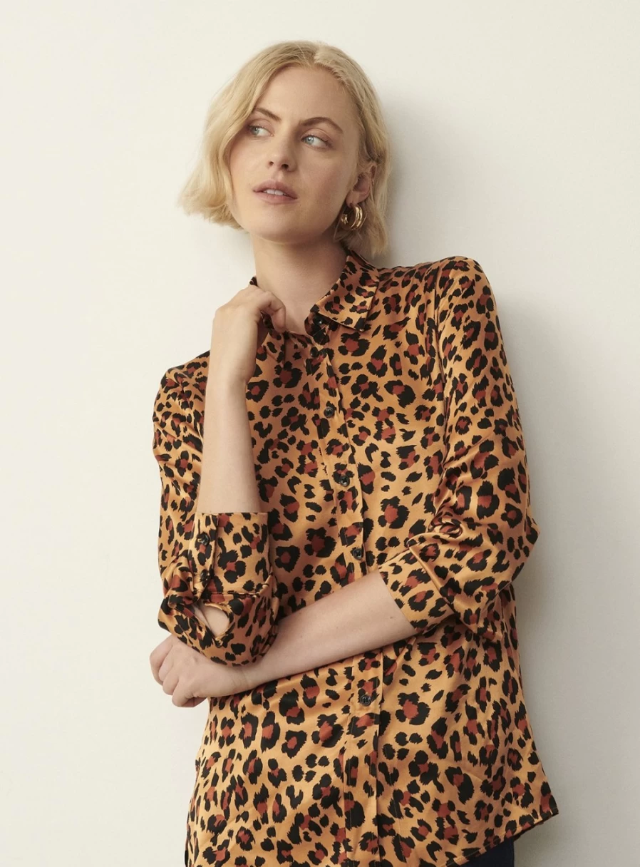 Finery Women's Cynthia Shirt - Stylish Casual Top for Everyday Wear