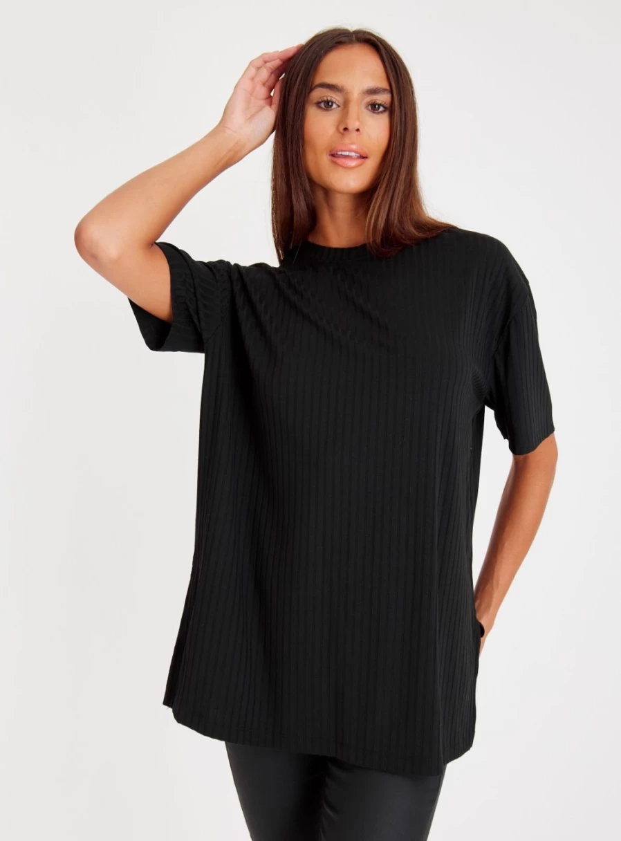 Tu Women's Black Oversized Split Hem T-Shirt - Stylish Casual Top for Everyday Wear