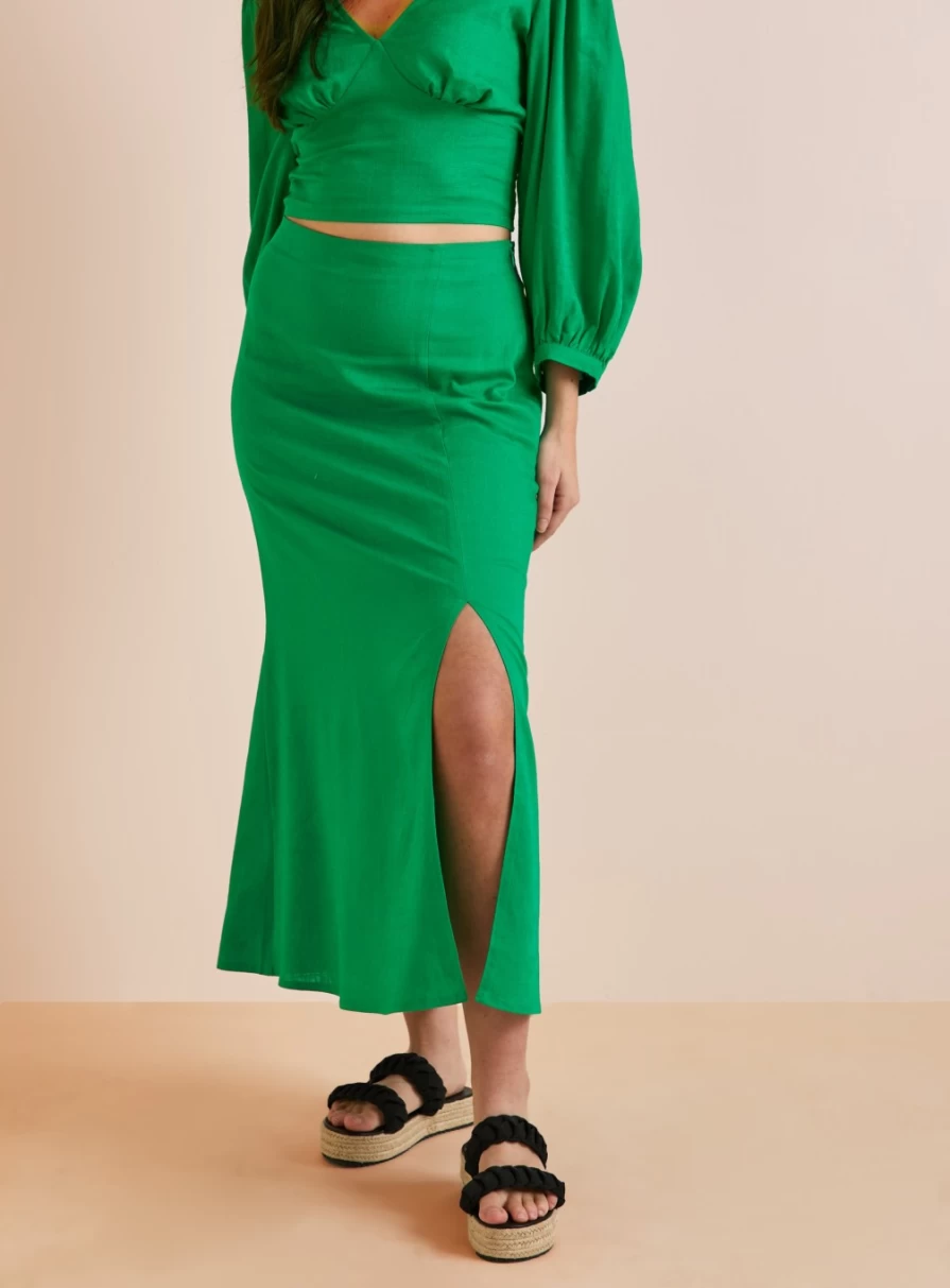 Everbelle Women's Green Coordinated Side Split Midaxi Skirt - Size 12 | Stylish & Comfortable