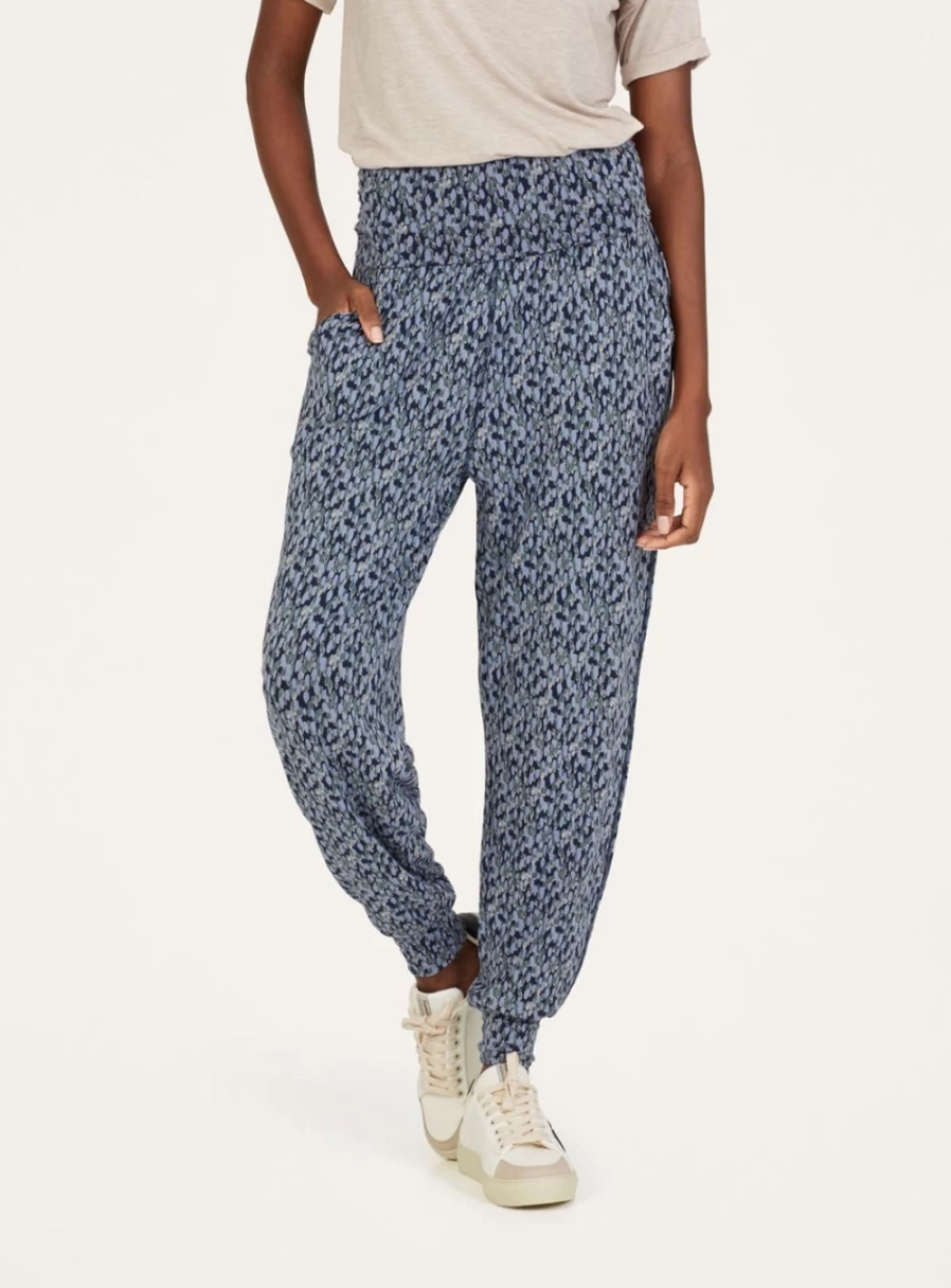 "Thought Women's Lenzing Ecovero Printed Dashka Lounge Pants XS – Sustainable Comfort"