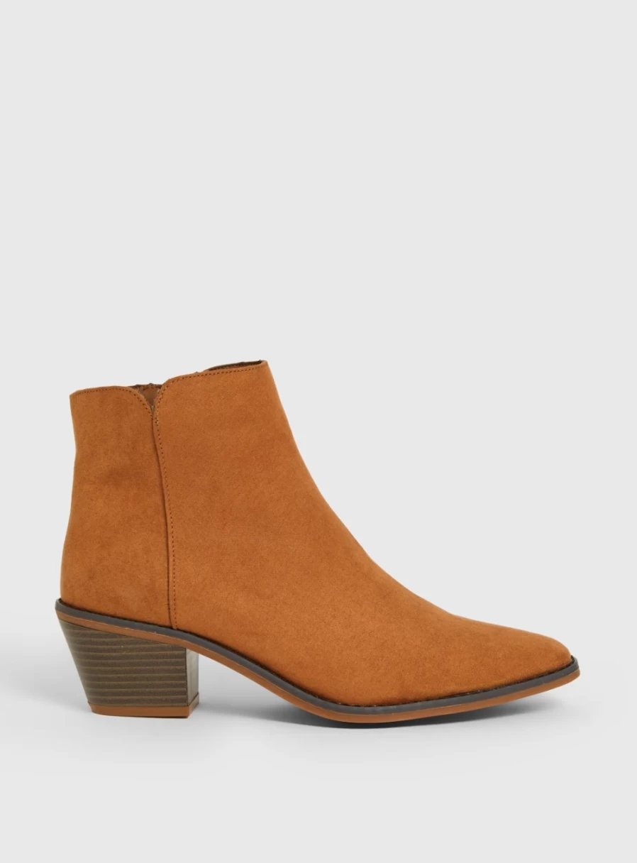 "TU Women's Tan Western Ankle Boots - Size 6"