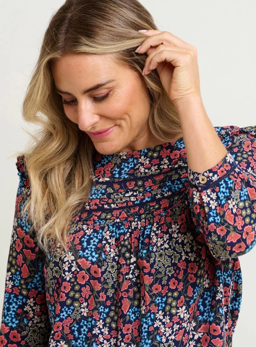 Brakeburn Women's Regan Blouse - Stylish Top for Casual Wear