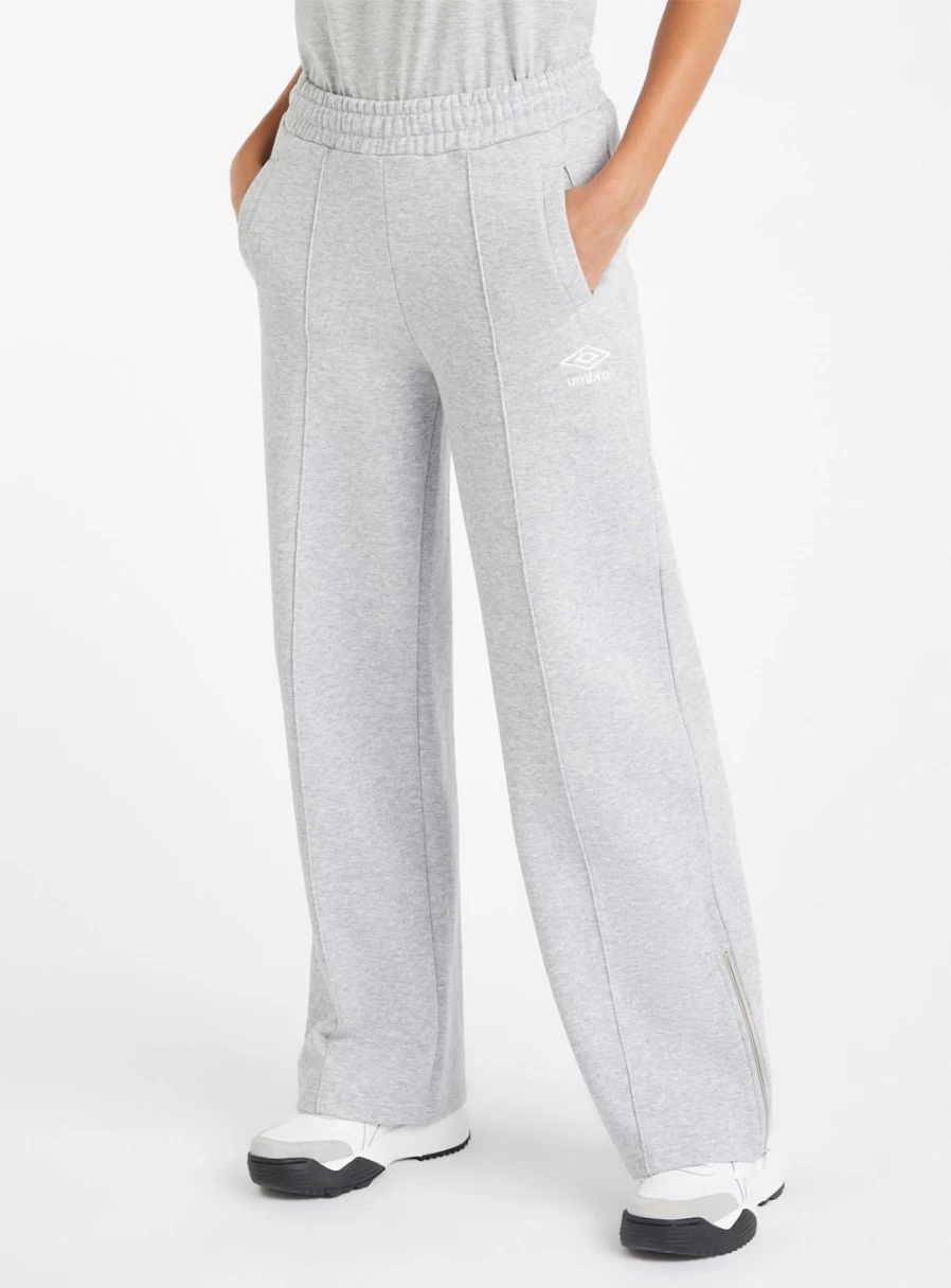 Umbro Women's Straight Leg Sweatpants - Comfortable Core Collection Trousers for Casual Wear