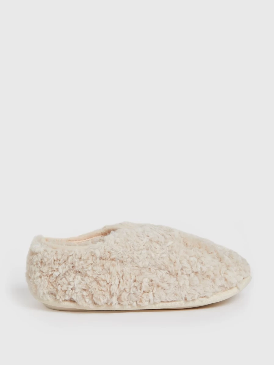 Tu Women's Cream Curly Faux Fur Ballerina Slippers - Soft Plush House Shoes for Comfort