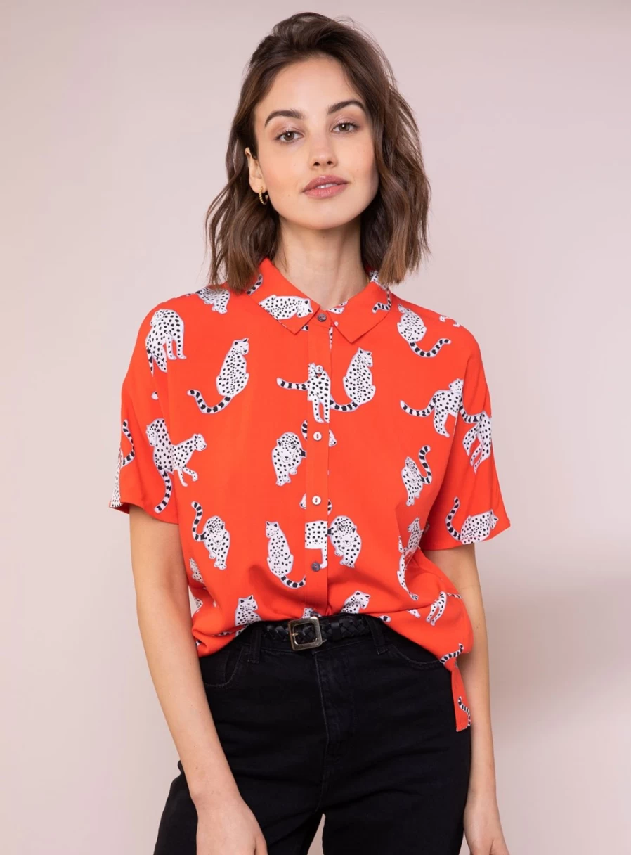Women's Anorak Snow Leopard Print EcoVero Short Sleeve Shirt - Sustainable Fashion Top