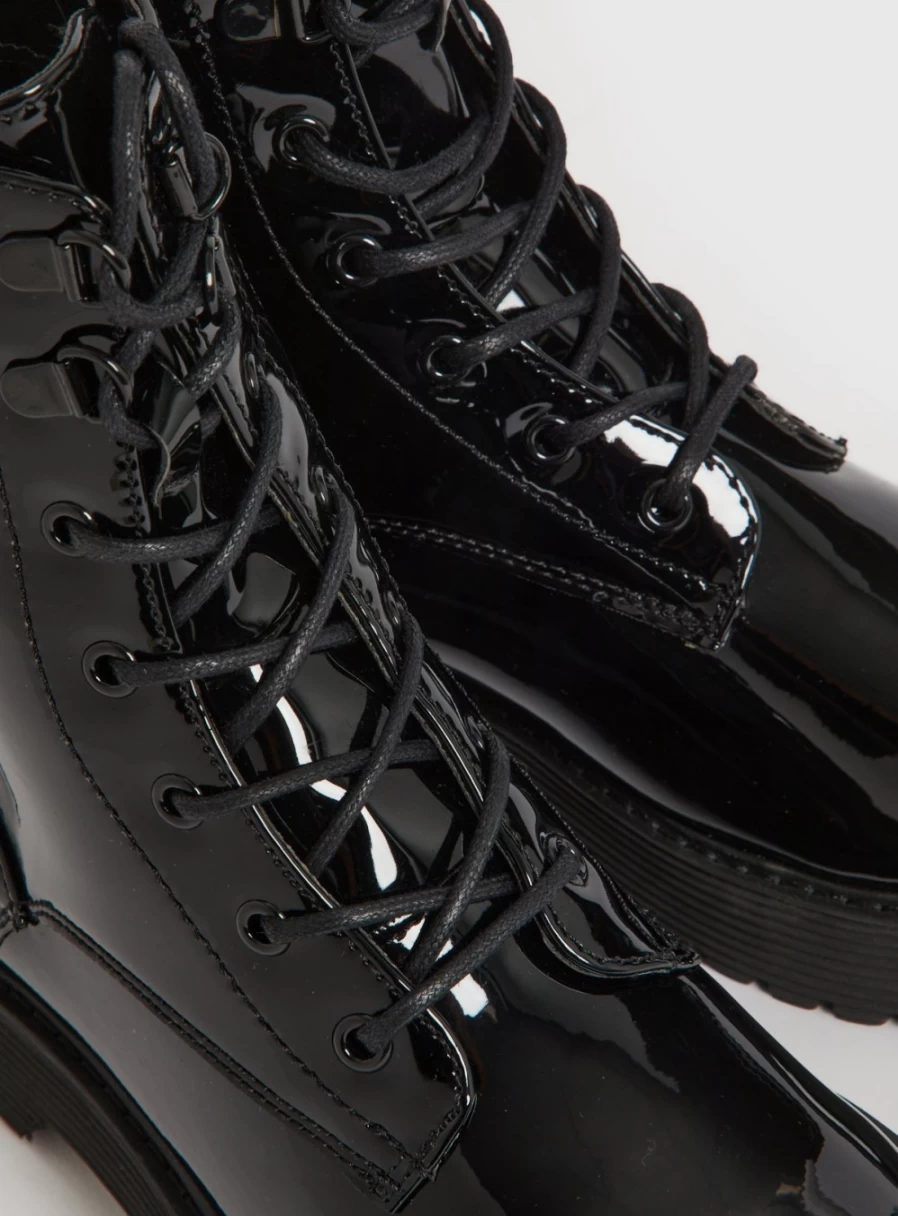 Tu Women's Black Faux Leather Patent Lace Up Ankle Boots Chunky Heel