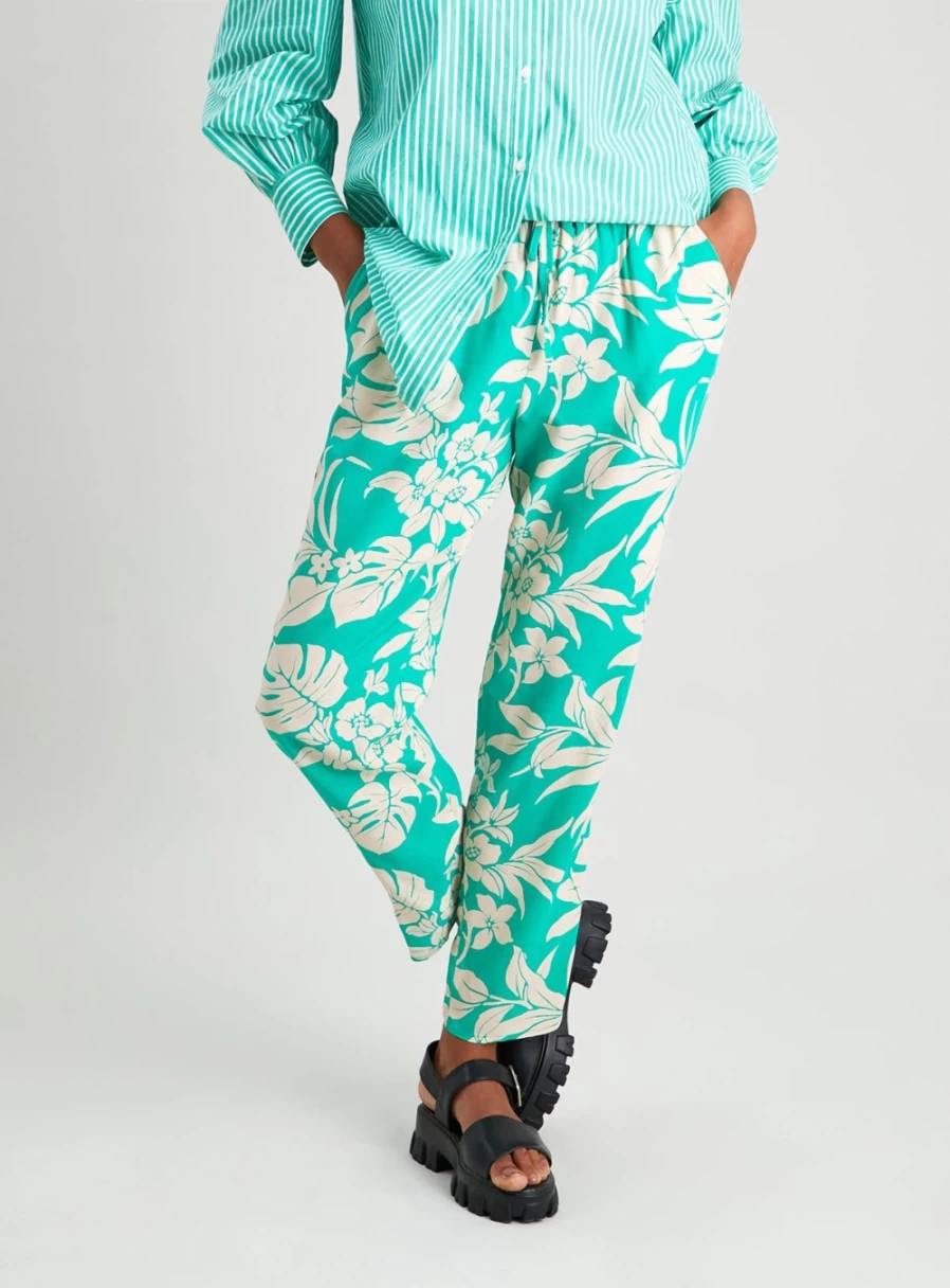 "Tu Women's Green Tropical Print Tapered Trousers - Stylish Casual Pants for Women"