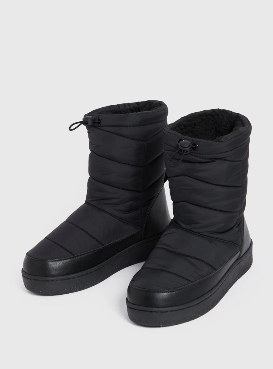 Tu Women's Black Duvet Boots - Cozy Winter Boots Size 8