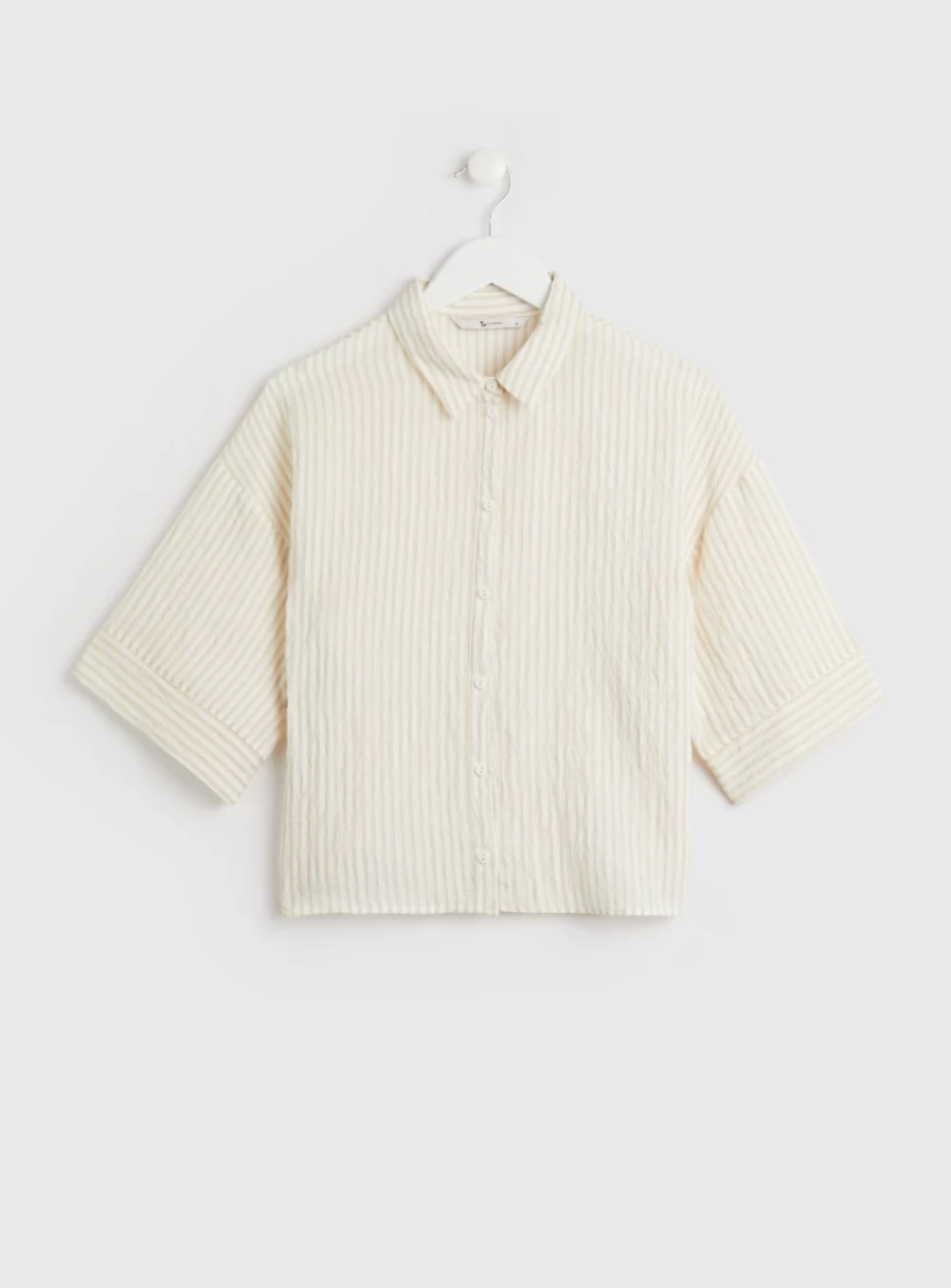 "Tu Women's Cream Stripe Boxy Shirt - Stylish Casual Top for Women"