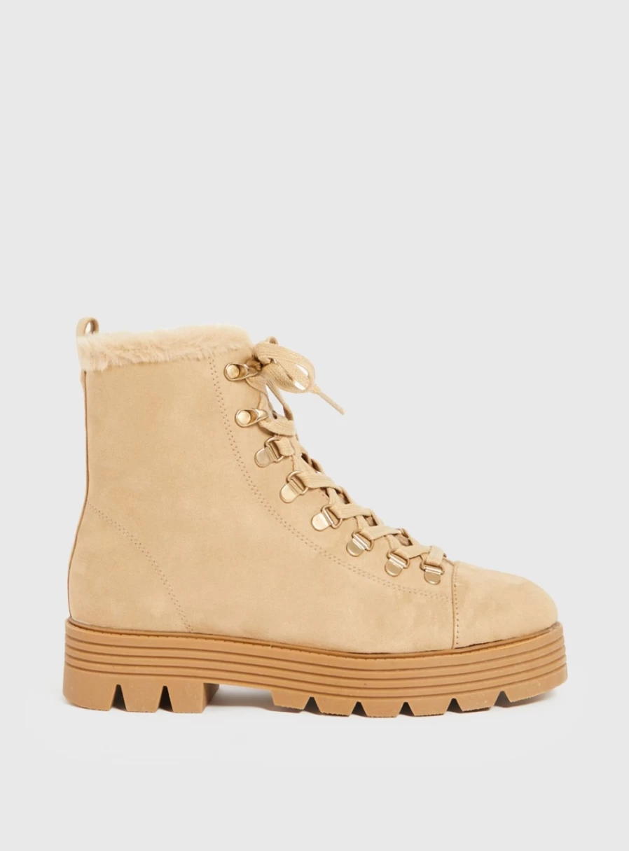 Women's Beige Hiker Boots with Lace-Up Design by Tu - Size 8 Outdoor Hiking Footwear