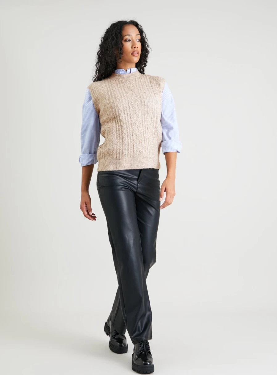 "Tu Women's Oatmeal Cable Knit Sleeveless Sweater Top"