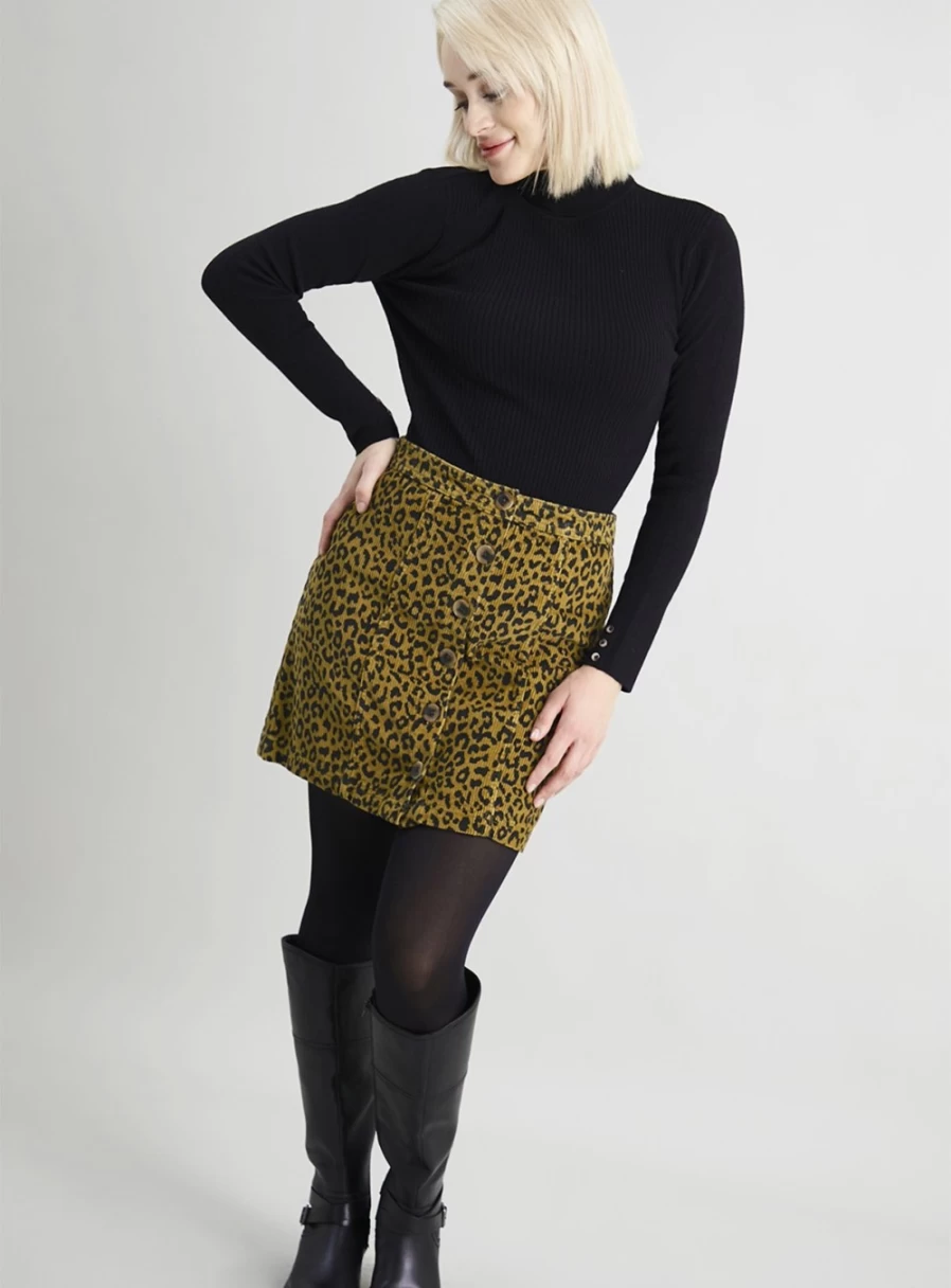 Tu Women's Animal Print Corduroy Button-Up Skirt - Size 8, Stylish & Comfortable A-Line Skirt for Casual Wear