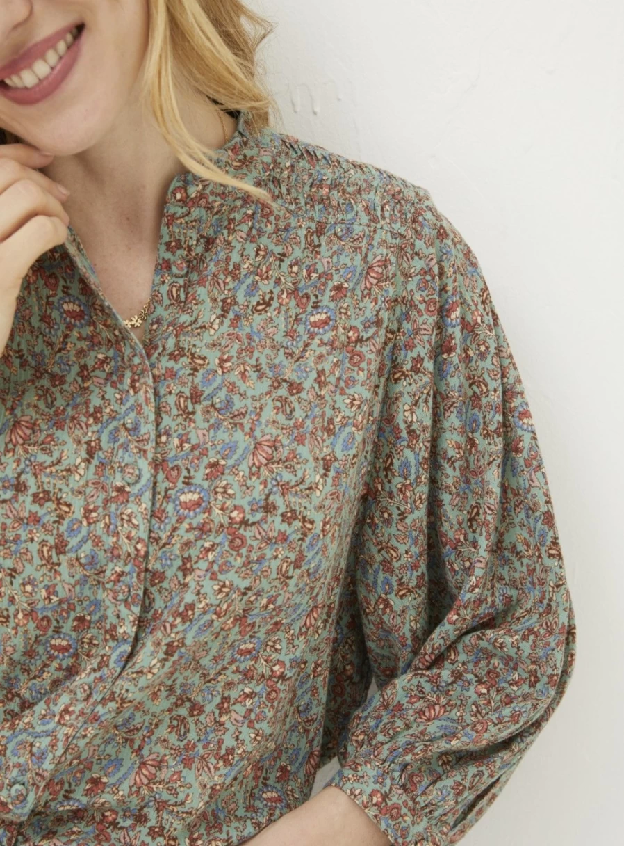 FatFace Women's Evelyn Floral Blouse - Floral Print Top for Women