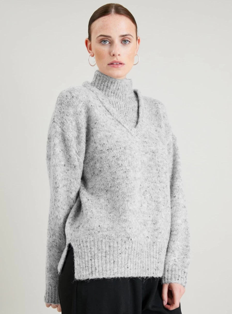 Tu Women's Grey Funnel Neck Jumper - Soft Knit Sweater Size 8