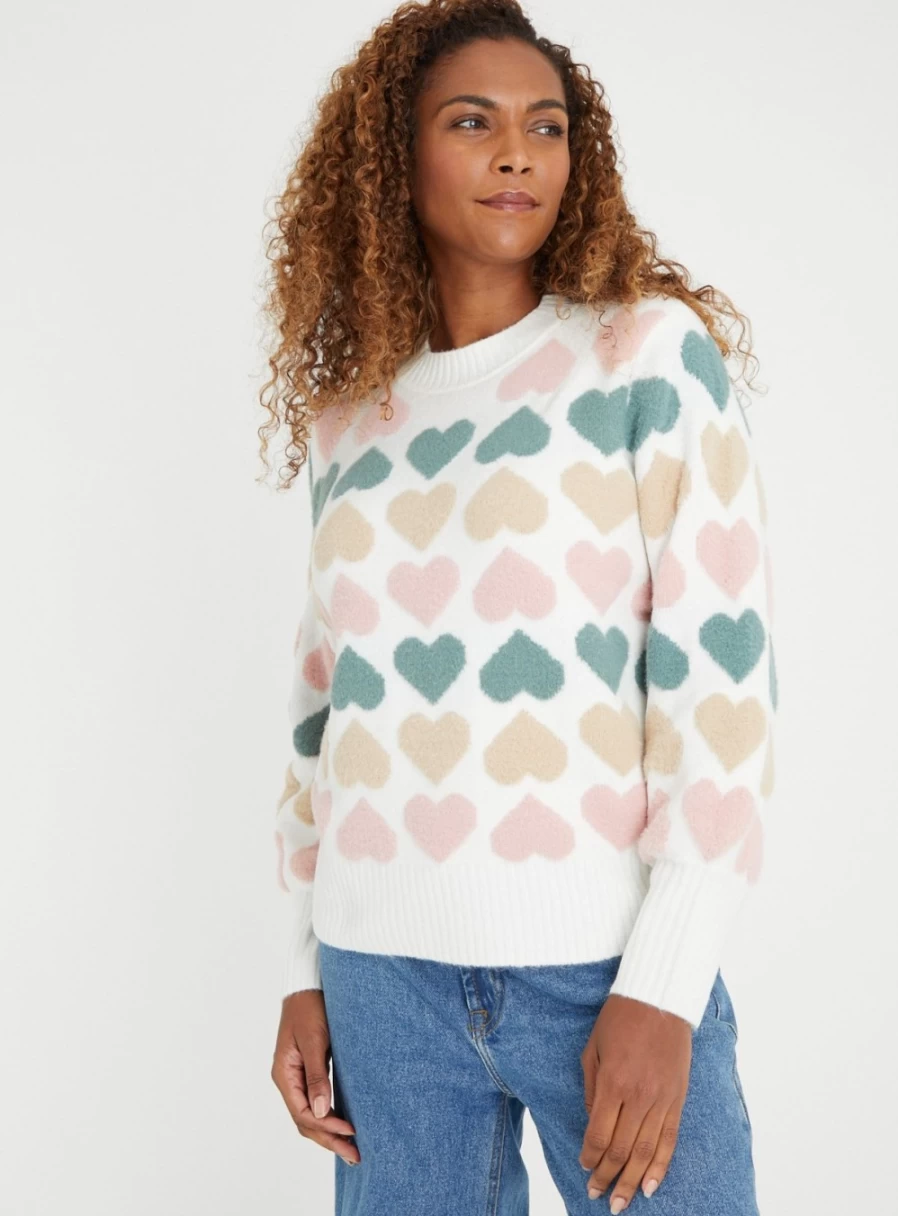 Tu Women's White Jacquard Knit Jumper with Heart Pattern - Elegant Feminine Sweater