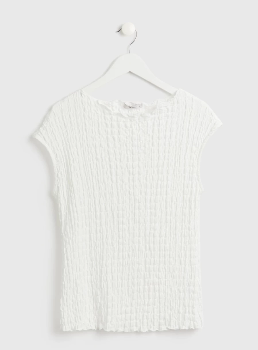 "Tu Women's White Crinkle Top 8 - Stylish Blouse for Women"