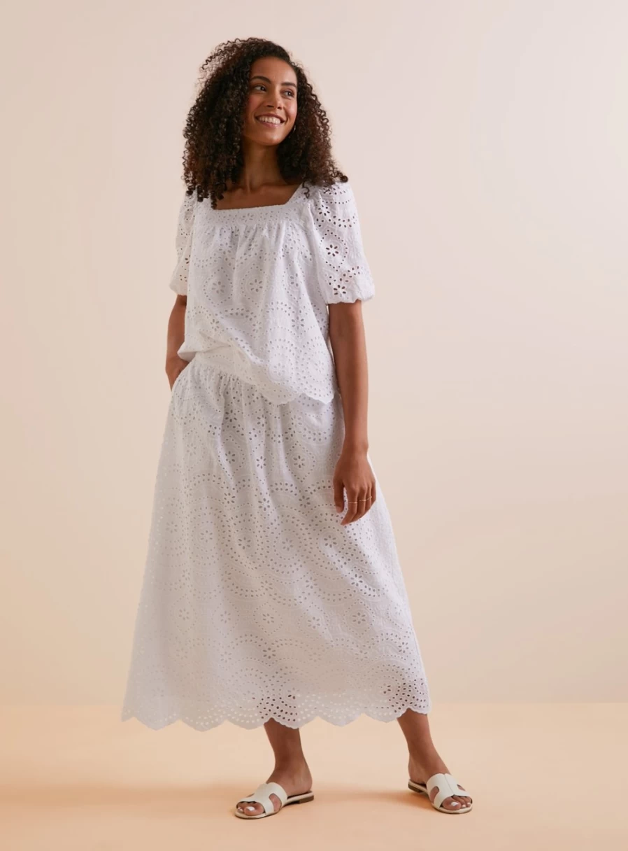 Everbelle Women's White Broderie Embroidered Maxi Skirt Coord Set - Size 10
