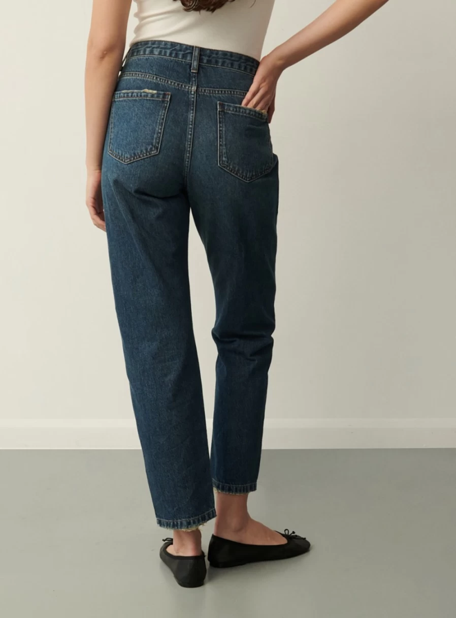 Finery Women's Hazel High-Rise Mom Jeans in Classic Fit - Size 34