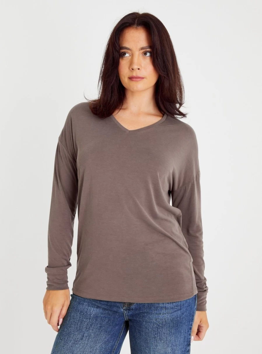 Tu Women's Brown V-Neck Relaxed Fit Casual Top - Comfortable Everyday Wear