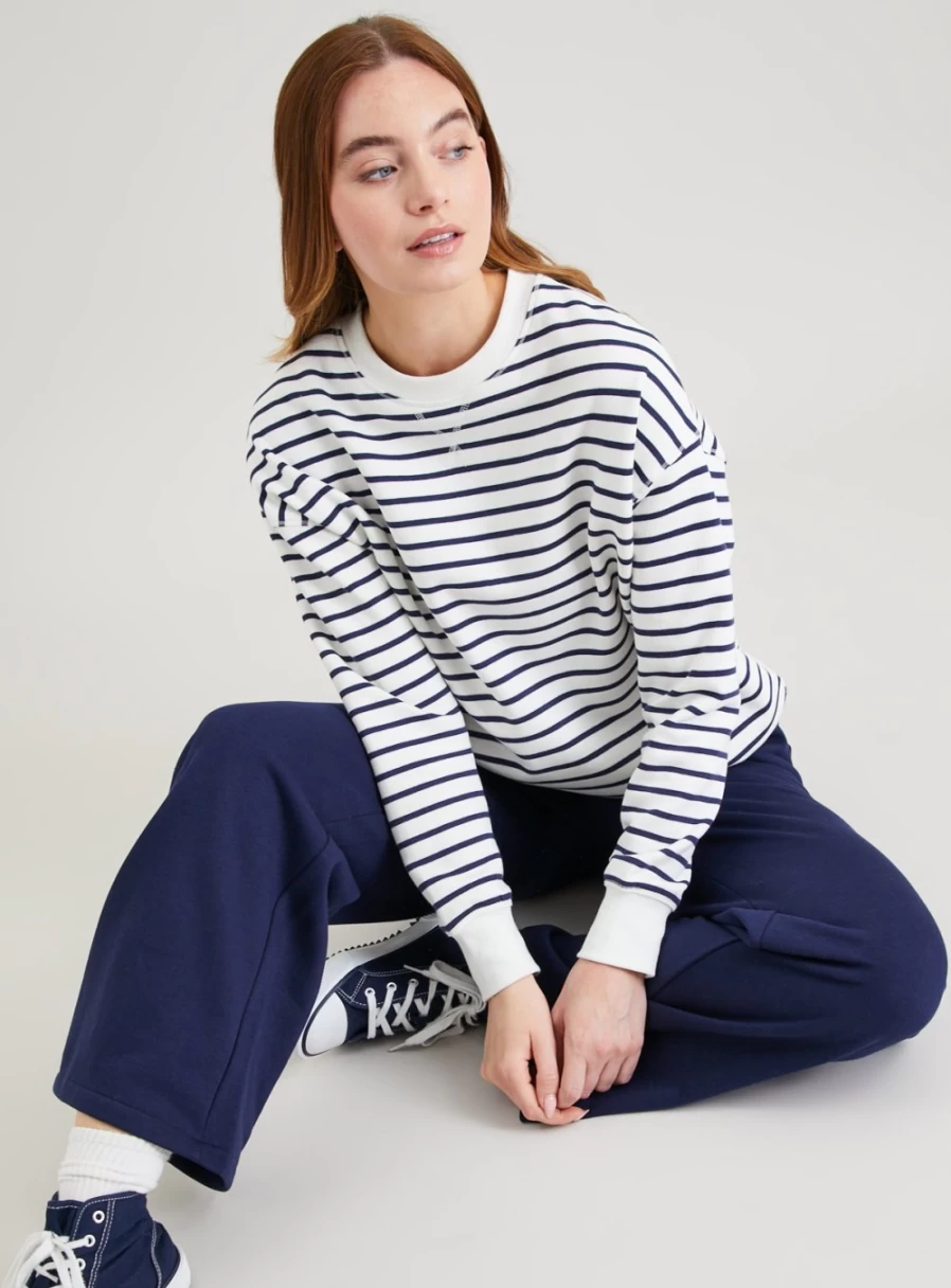 Tu Women's Navy High-Waisted Wide Leg Joggers - Comfortable Casual Lounge Pants Size 10