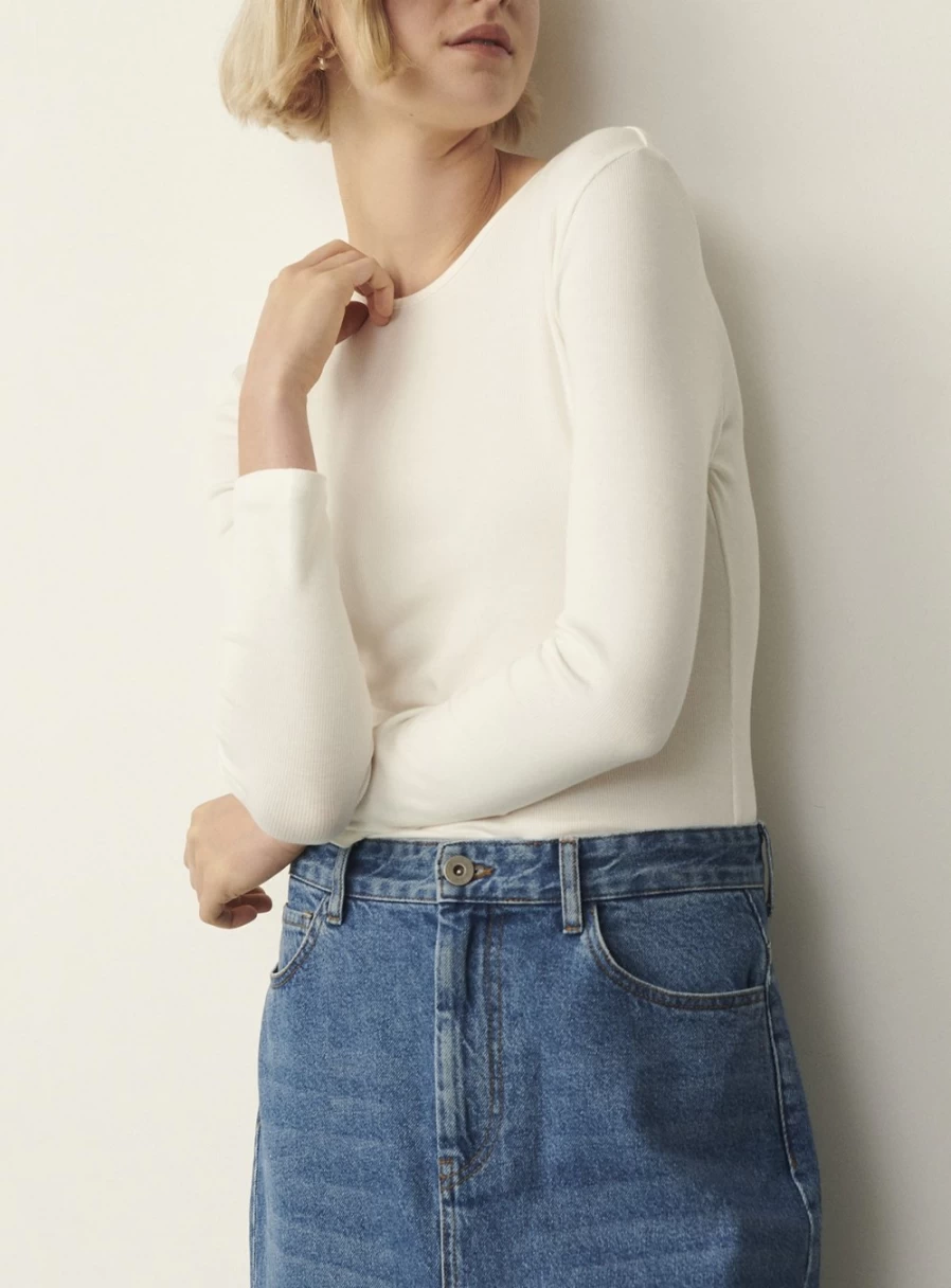 Finery Women's Sandy Top - Stylish Casual Blouse for Everyday Wear