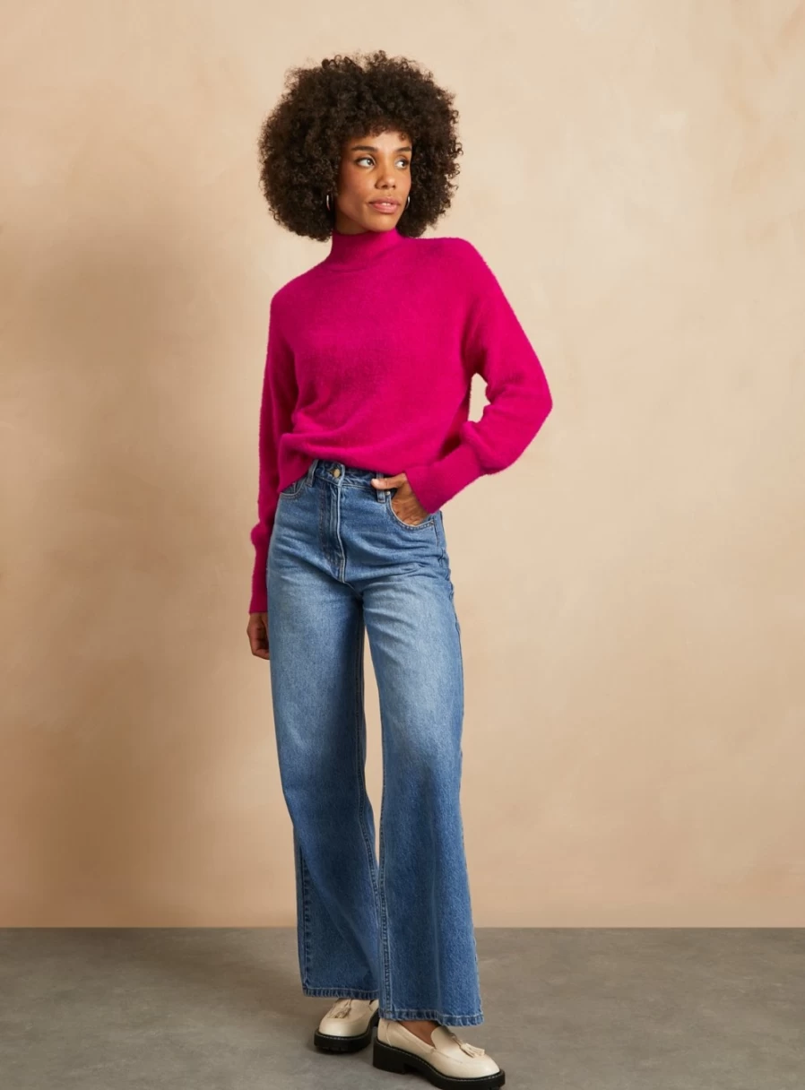 Everbelle Women's Pink Fluffy Jumper | Soft Cozy Sweater | Size 10