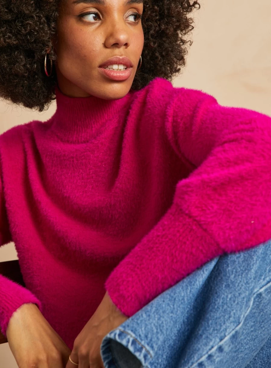 Everbelle Women's Pink Fluffy Jumper | Soft Cozy Sweater | Size 10