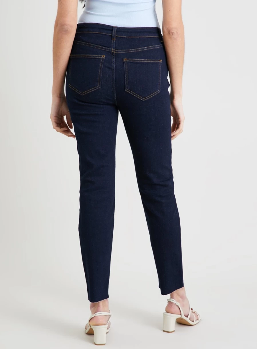 Tu Women's Dark Wash Relaxed Slim Fit Jeans - 8L Comfortable Denim Pants
