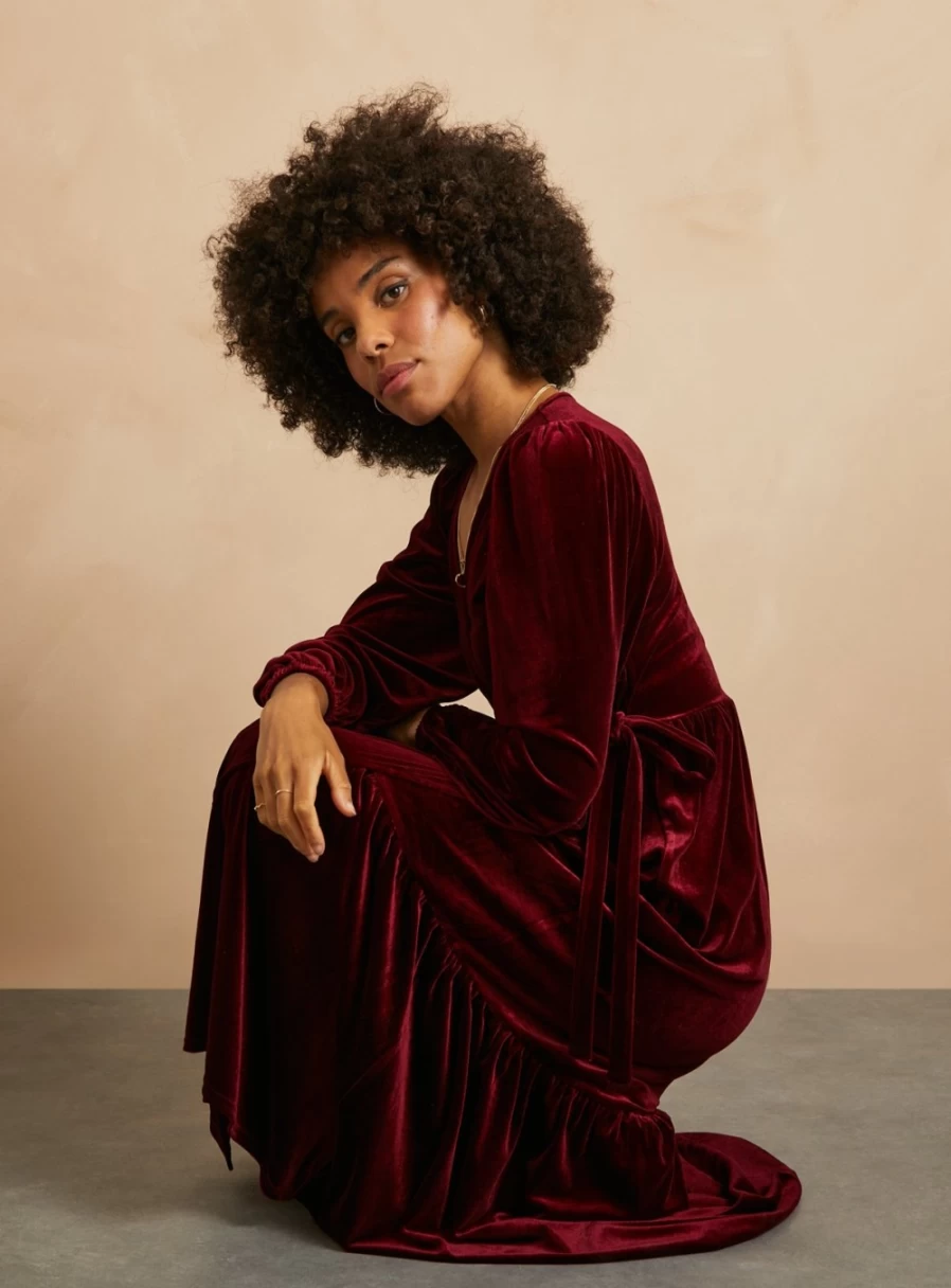 Everbelle Women's Dark Red Velvet Wrap Dress - Size 16 Elegant Evening Gown