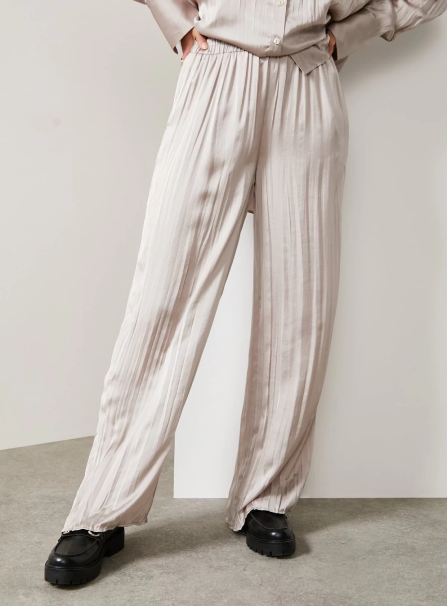 "For All The Love Women's Brown Crushed Satin Wide Leg Co-Ord Set"