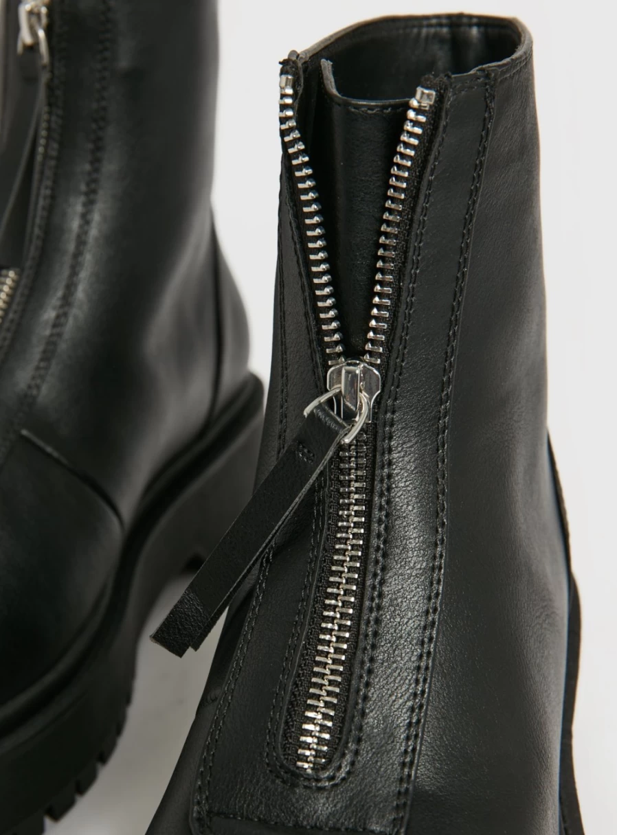 Tu Women's Black 6" Front Zip Combat Boots - Chunky Sole Ankle Booties