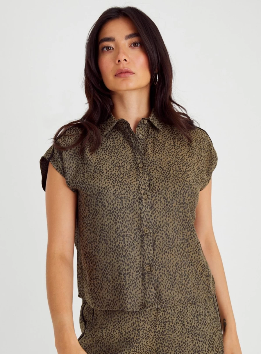 "Tu Women's Khaki Relaxed Fit Shirt - Casual Comfort Style 24"