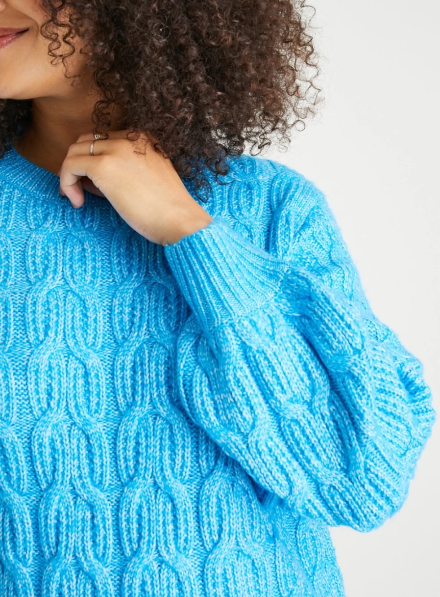 Tu Women's Blue Chunky Cable Knit Sweater - Cozy Winter Pullover 14