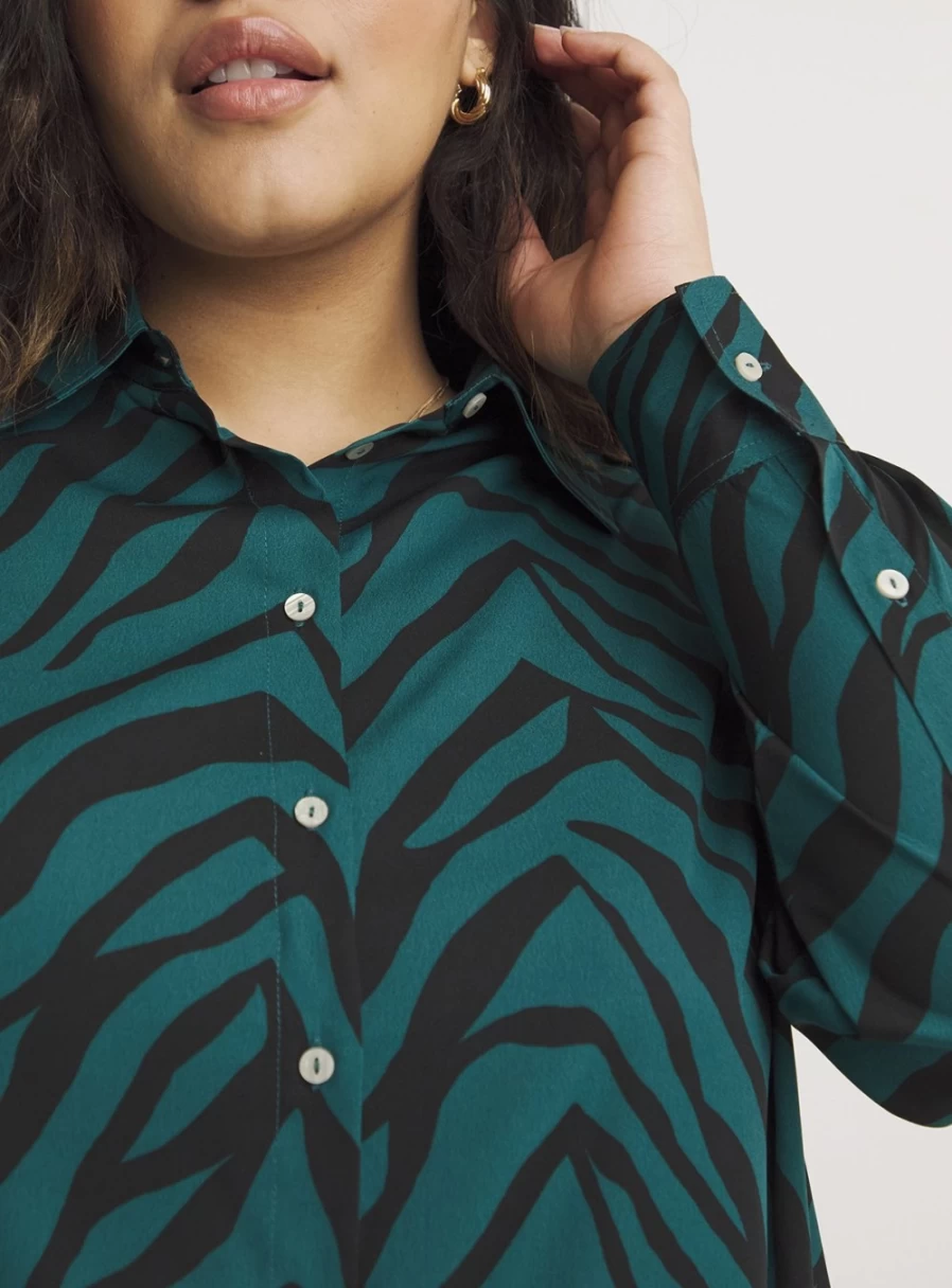Simply Be Women's Green Zebra Print Shirt - Stylish Casual Top