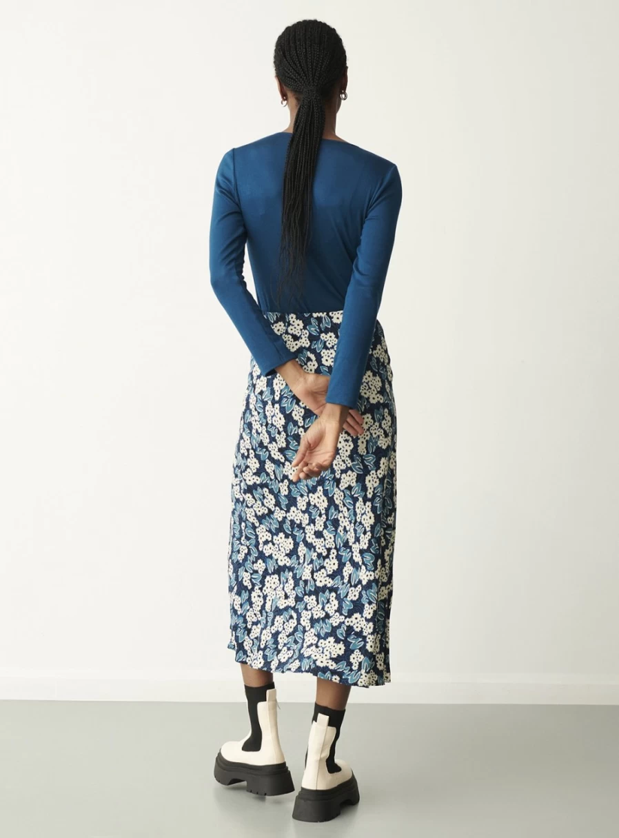 Finery Women's Evelyn Skirt - Size 10 | Stylish & Comfortable Skirt for Women