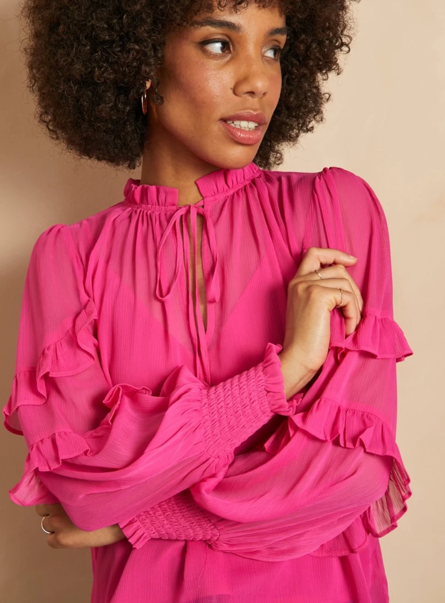 Everbelle Women's Pink Crinkle Chiffon Blouse with Frill Details - Size 16