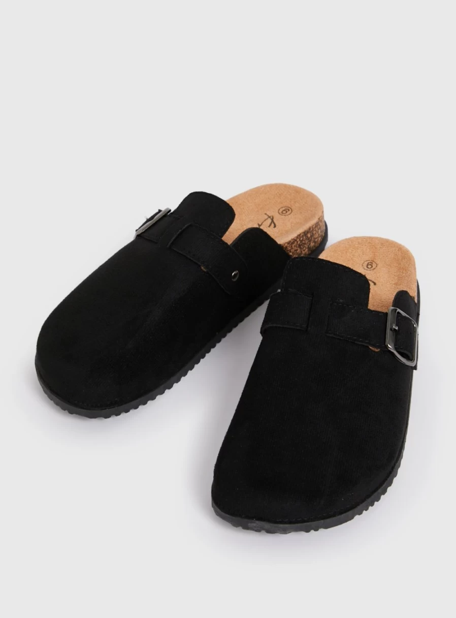 "Tu Women's Black Closed Toe Clogs - Size 7 Comfortable Slip-Resistant Shoes"