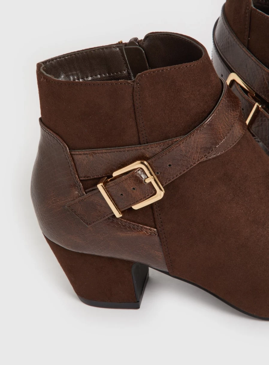 Tu Women's Brown Faux Suede Heeled Boots - Size 6, Chunky Heel Ankle Boots