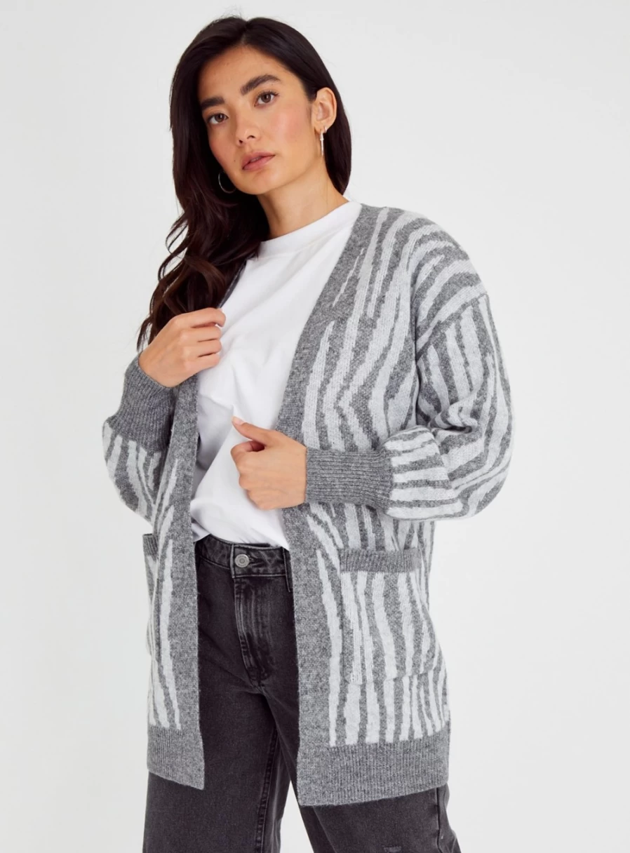 Tu Women's Grey Zebra Print Heavyweight Knit Cardigan - Cozy Winter Oversized Sweater