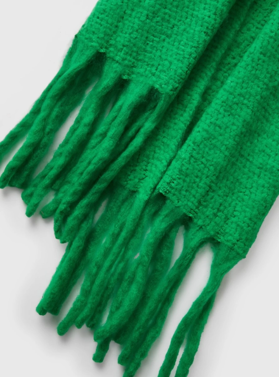 Tu Women's Green Chunky Chenille Scarf - Soft Oversized Winter Wrap, One Size Fits All