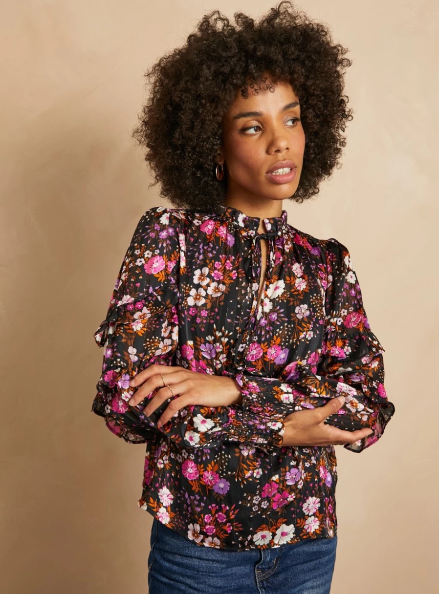 Everbelle Women's Floral Frill Blouse with Textured Detail - Stylish Feminine Top