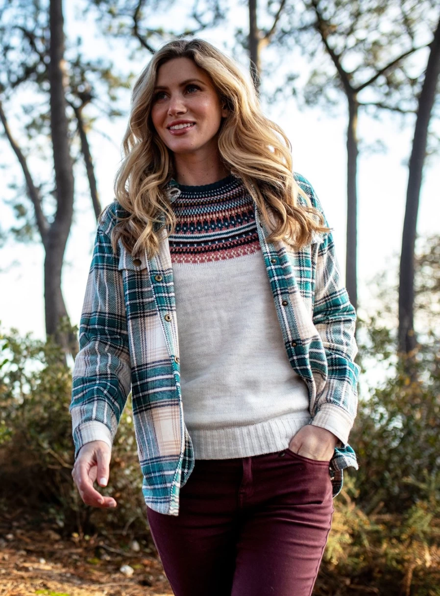 Brakeburn Women's Shamrock Flannel Shacket - Cozy Plaid Button-Up Jacket for Fall & Winter